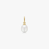 18k-7mm-guldbelagt-perle-vedhaeng-camilla-kroeyer-jewellery