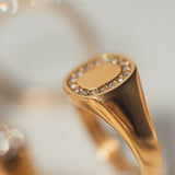 Camilla Krøyer Jewellery Firkantet Krystal Signet Ring 18K guldbelagt 