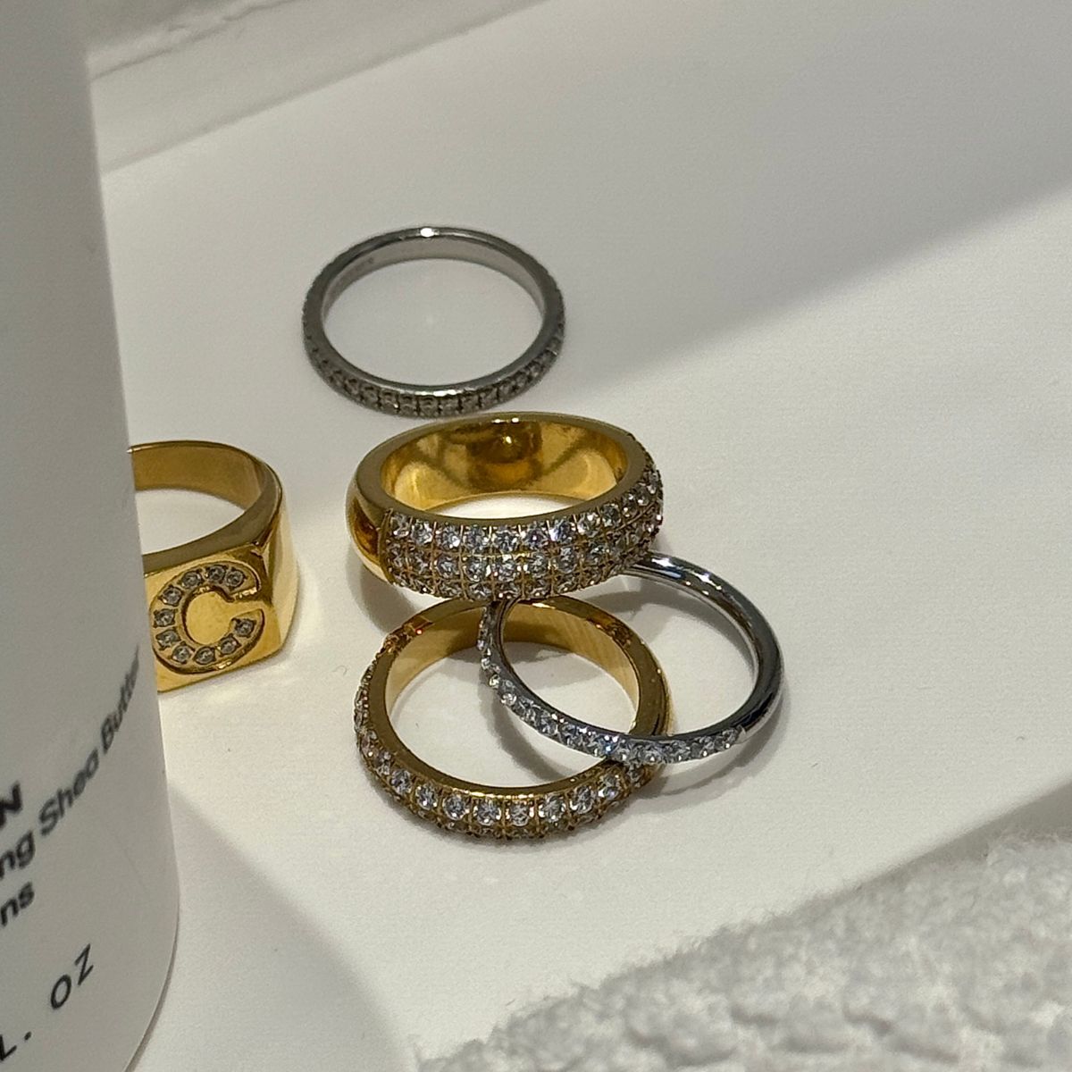 Krystal Band Ring Sølvfarvet 2mm