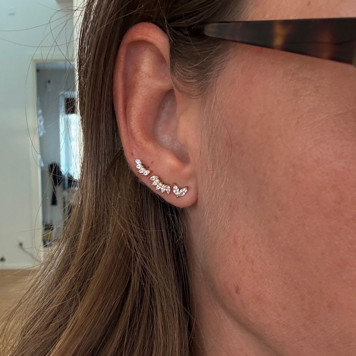 Glow Krystal Stud Øreringe Sølvfarvet