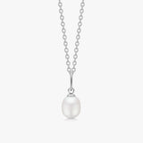7mm-perle-vedhaeng-soelvfarvet-camilla-kroeyer-jewellery