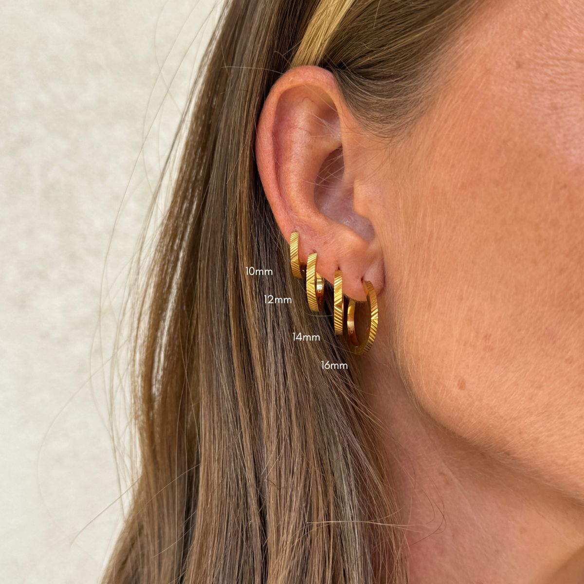 Sun Kiss Creoler 18K Guldbelagt 12mm Camilla Krøyer Jewellery