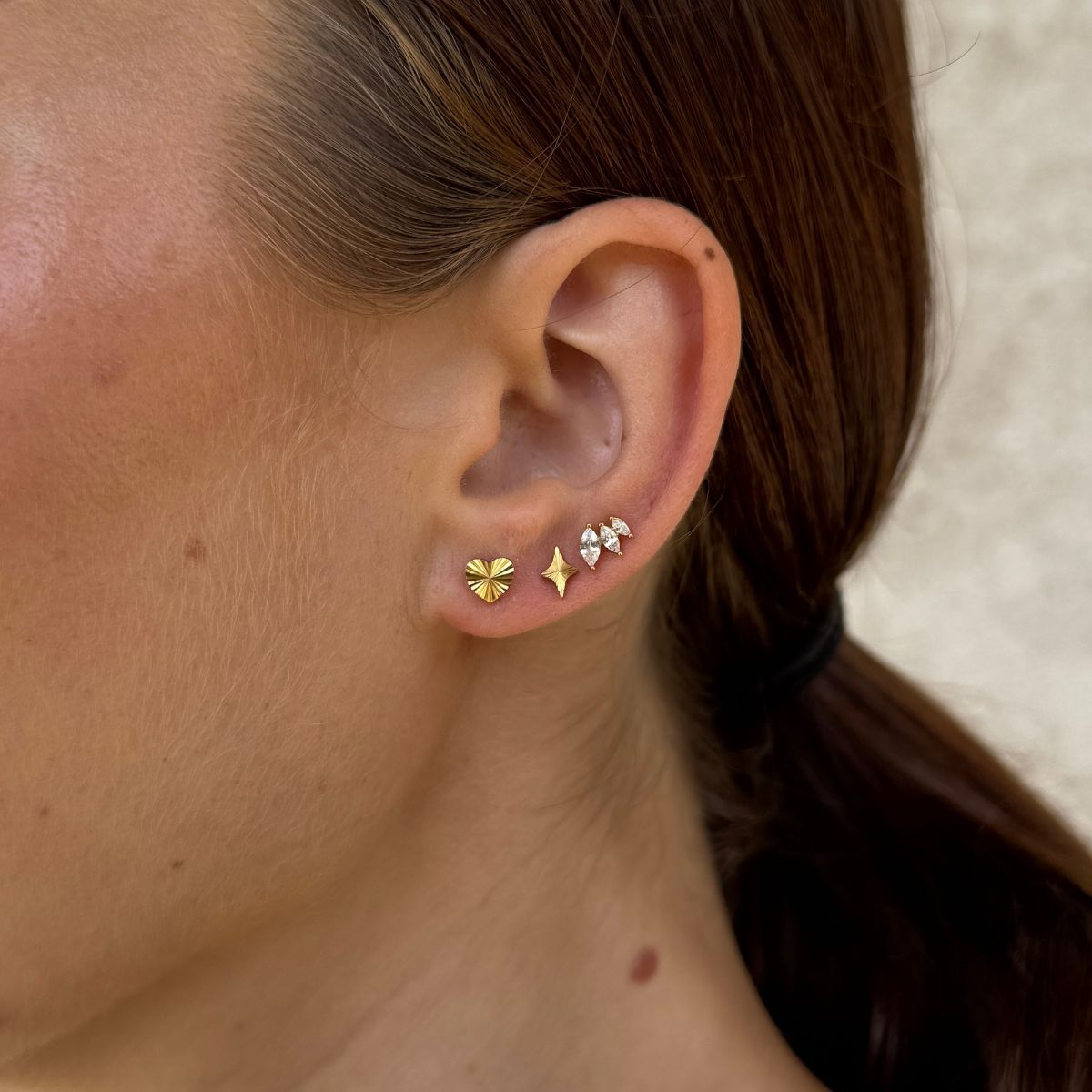 Sun Kiss Heart Stud Øreringe 18K Guldbelagt Camilla Krøyer Jewellery