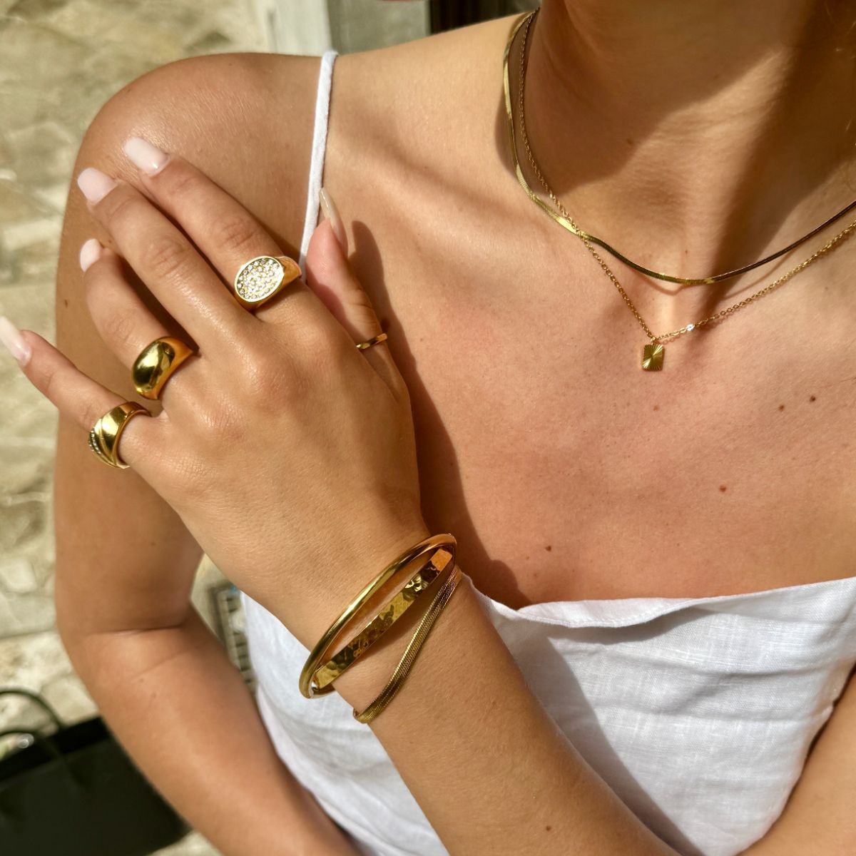 Flad Slange Armbaend 18K Guldbelagt 4mm Camilla Kroeyer Jewellery 14