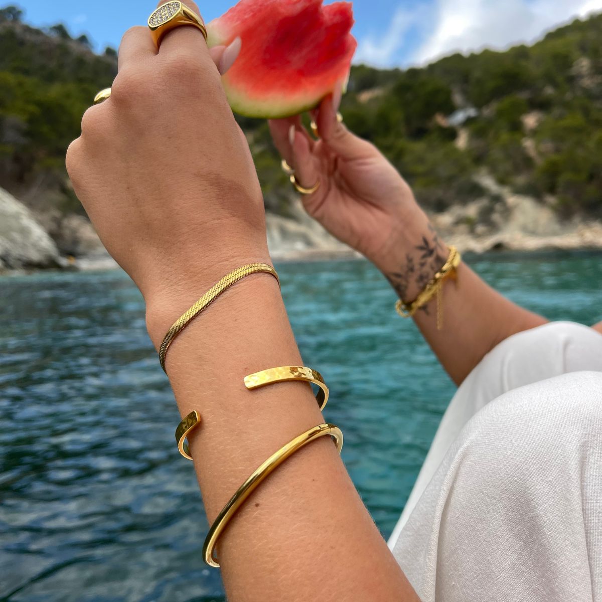 Flad Slange Armbaend 18K Guldbelagt 4mm Camilla Kroeyer Jewellery 10