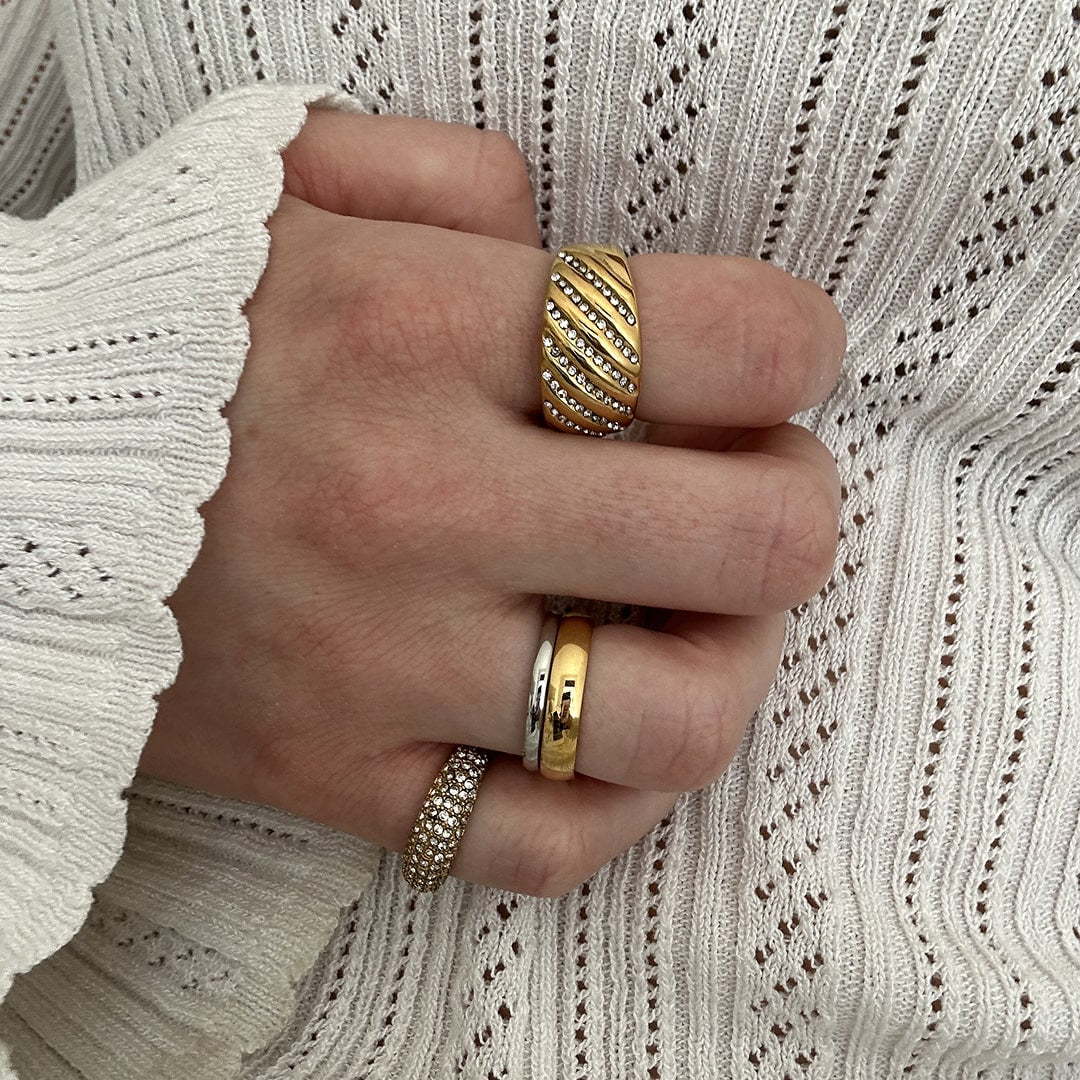 Classic Band Ring Sølvfarvet 2mm