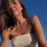 krystal-perle-drop-oereringe-guldbelagt-18k-camilla-kroeyer-jewellery
