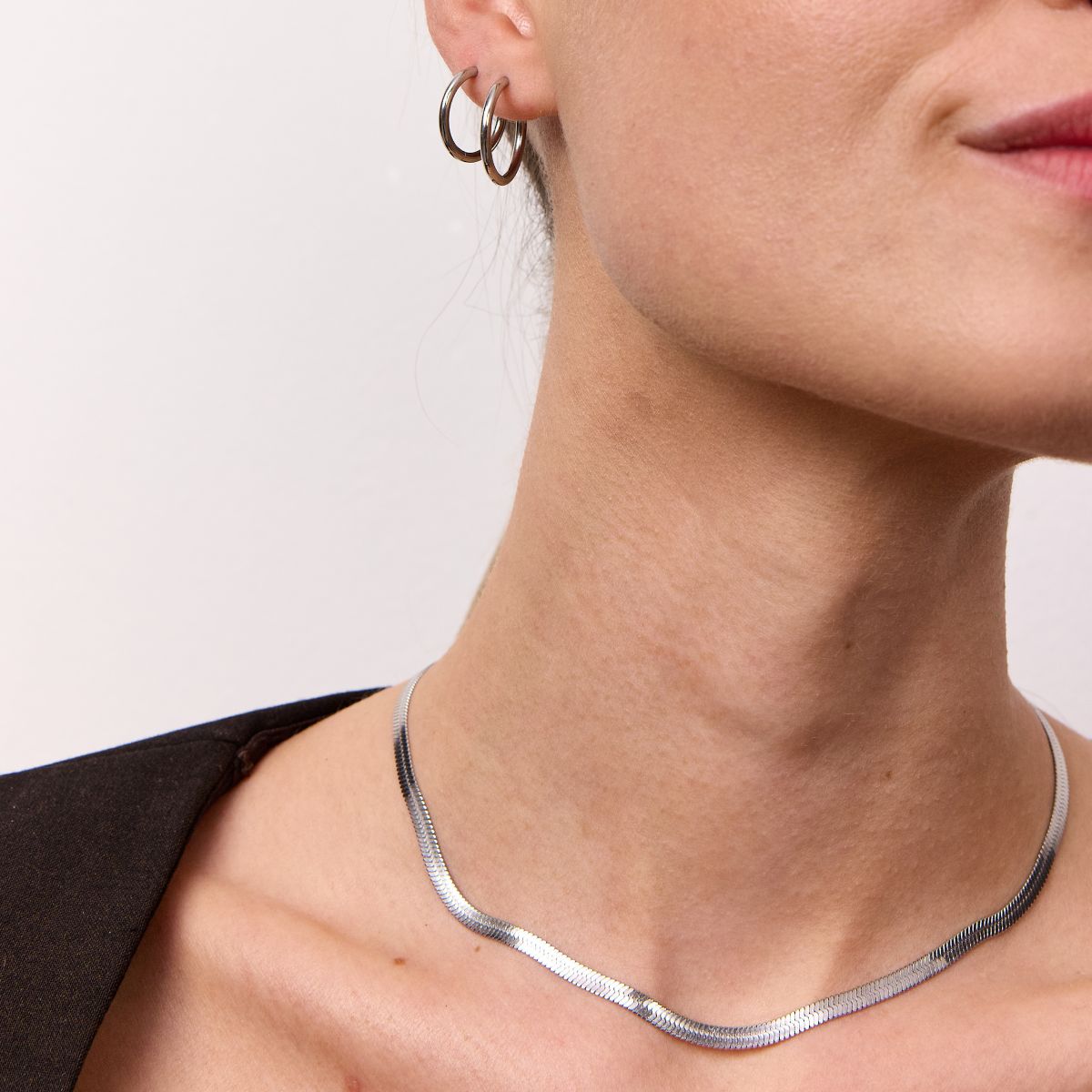 Flad Slangekaede Soelvfarvet 4mm Camilla Kroeyer Jewellery 